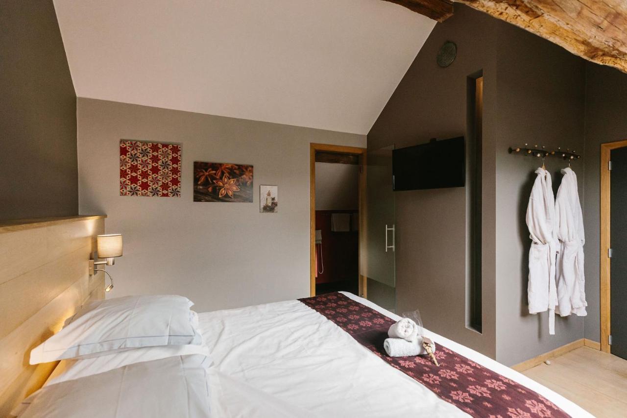 B&B L'Echappee Belle Welness Spa Et Table D'Hotes Falaën Exterior foto